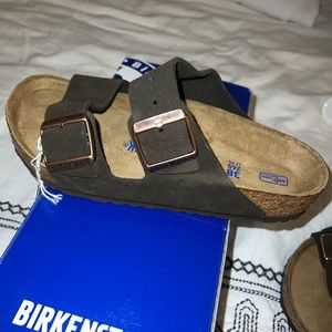 Birkenstock Arizona sandals mocha suede color NEW size 6.5